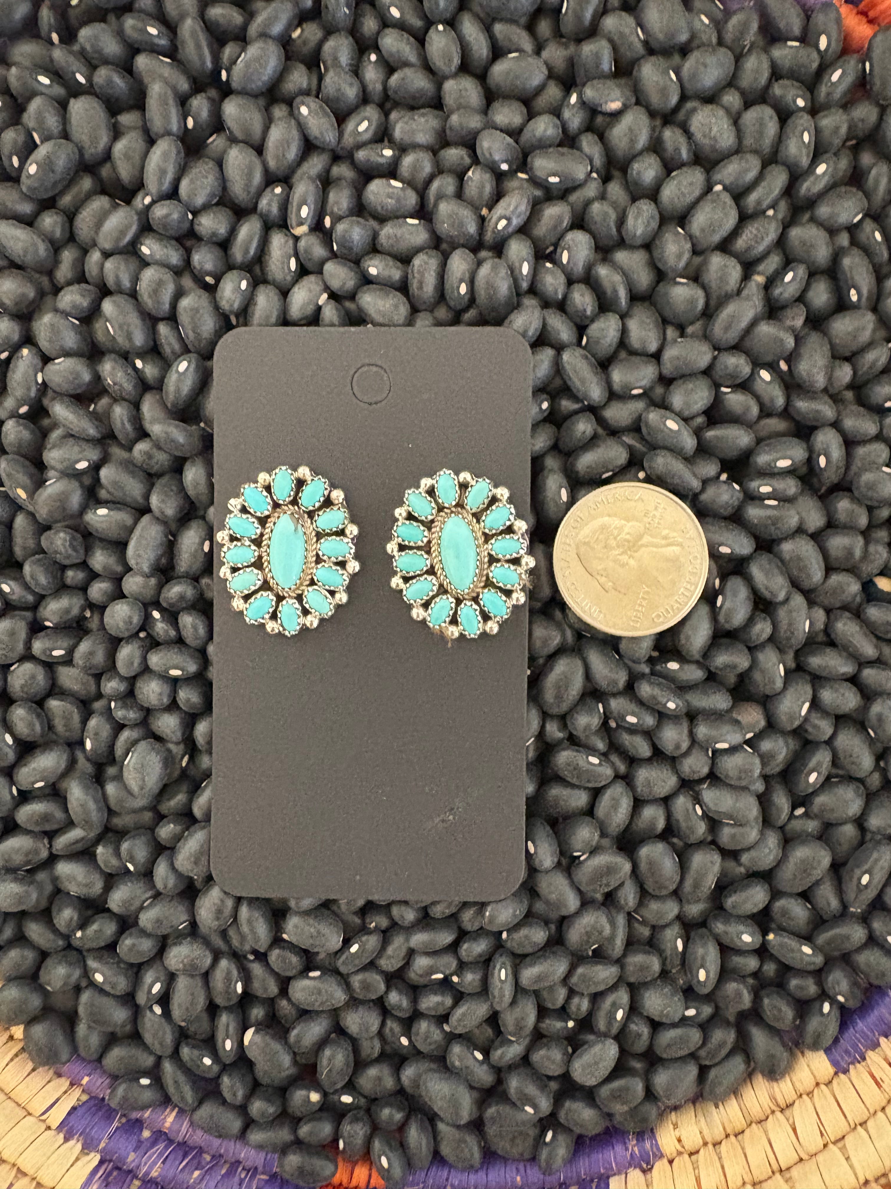 Turquoise cluster earrings native made.